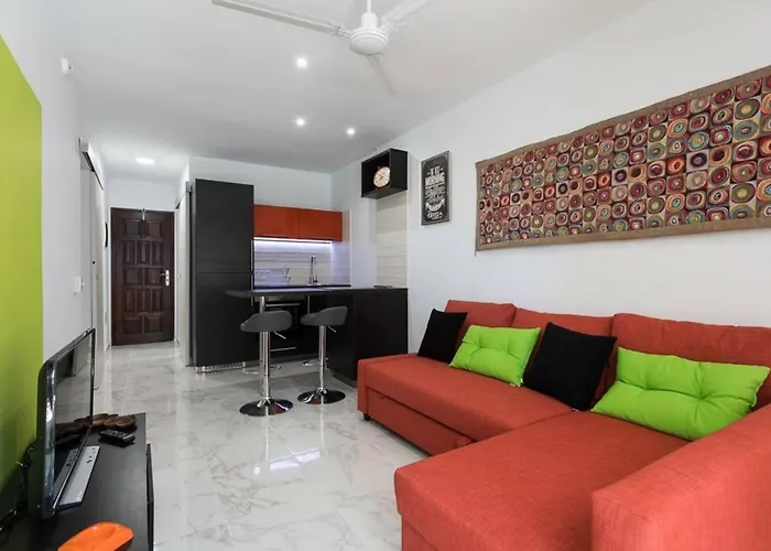 5 Min Walk From Yumbo 208 Daire *